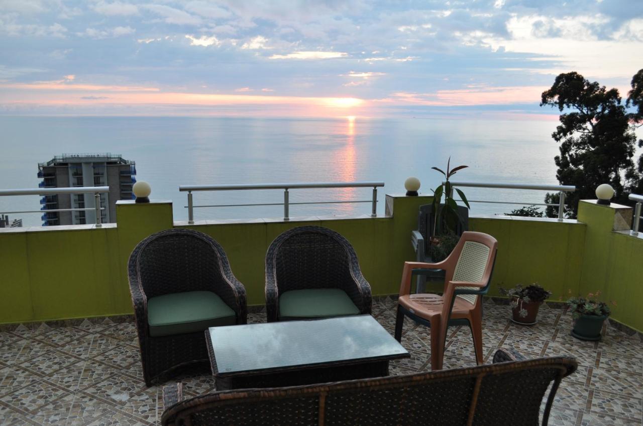 Akhmed Guest House Kwariati Exterior foto
