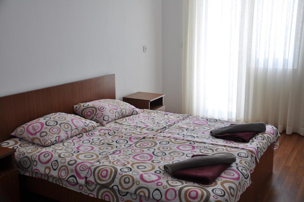 Akhmed Guest House Kwariati Exterior foto