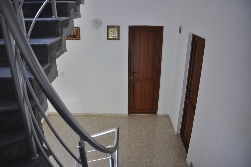 Akhmed Guest House Kwariati Exterior foto
